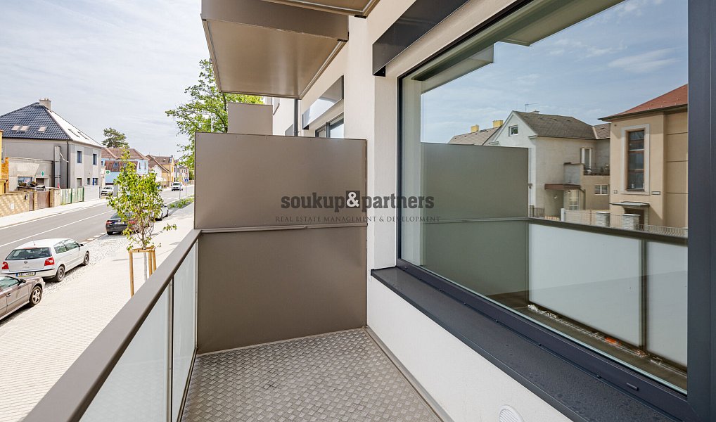 Prodej bytu 1+kk 37 m², Kladno – náhled fotky 6