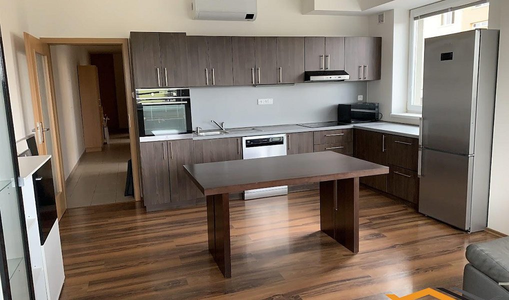 Pronájem bytu 3+kk, 70 m², Jihlava