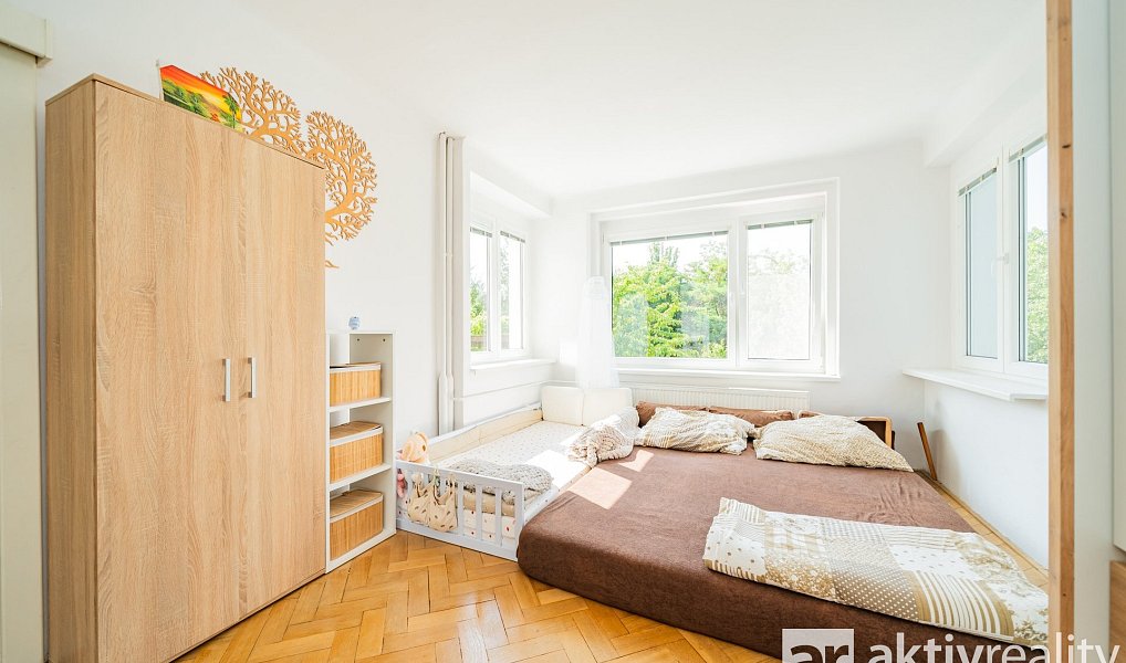 Prodej domu 260 m² s pozemkem 752 m², Praha – náhled fotky 7