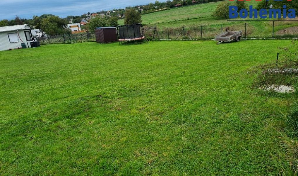 Prodej stavebního pozemku 1 369 m², Dobrovice – náhled fotky 4