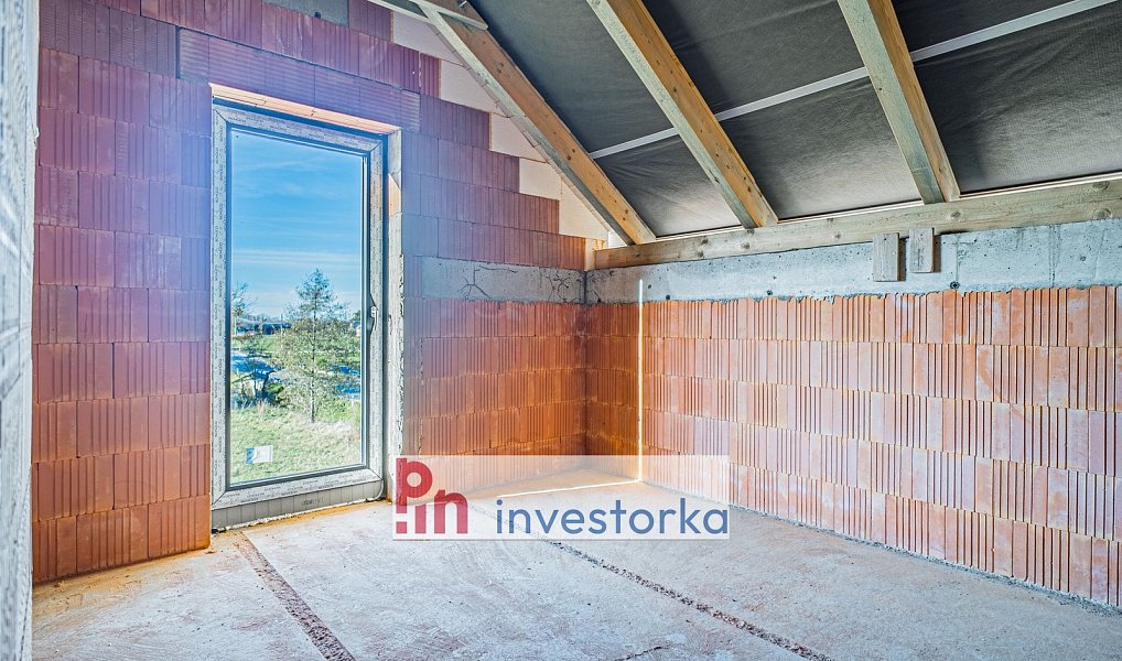 Prodej domu 150 m² s pozemkem 1 336 m², Ropice – náhled fotky 10