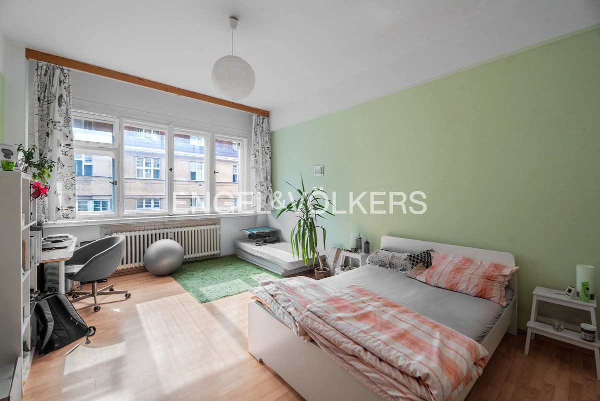 Pronájem bytu 2+1 85 m² — photo 2