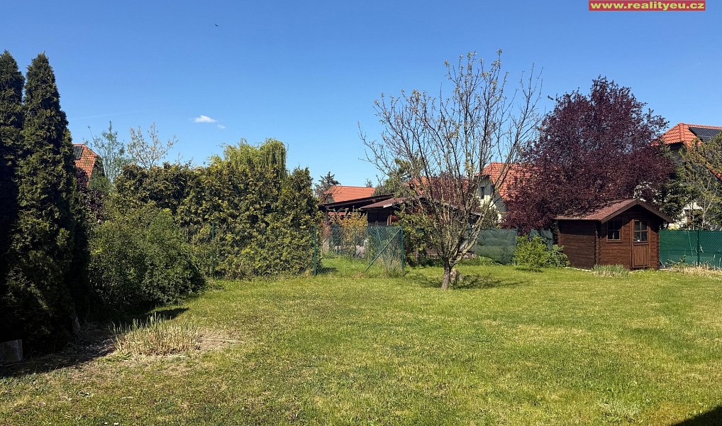 Prodej domu 177 m² s pozemkem 625 m², Mochov – náhled fotky 14