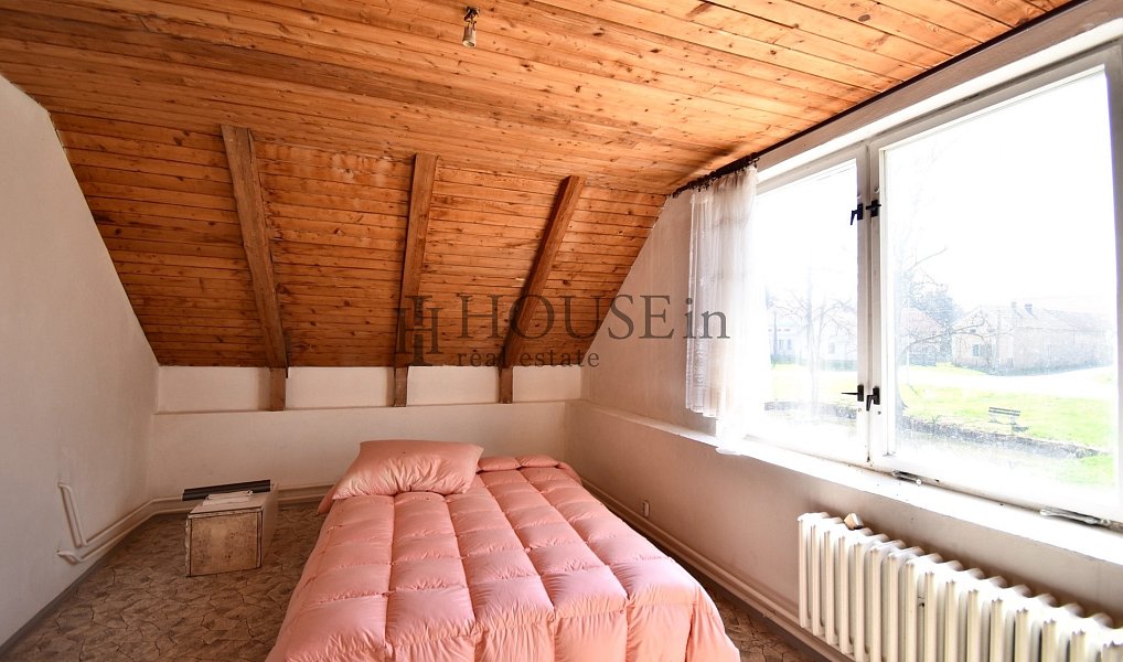 Prodej domu 201 m² s pozemkem 512 m², Horní Kruty – náhled fotky 18