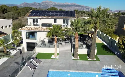 Prodej domu 350 m² s pozemkem 1 250 m², L'Alfás del Pi, Španělsko