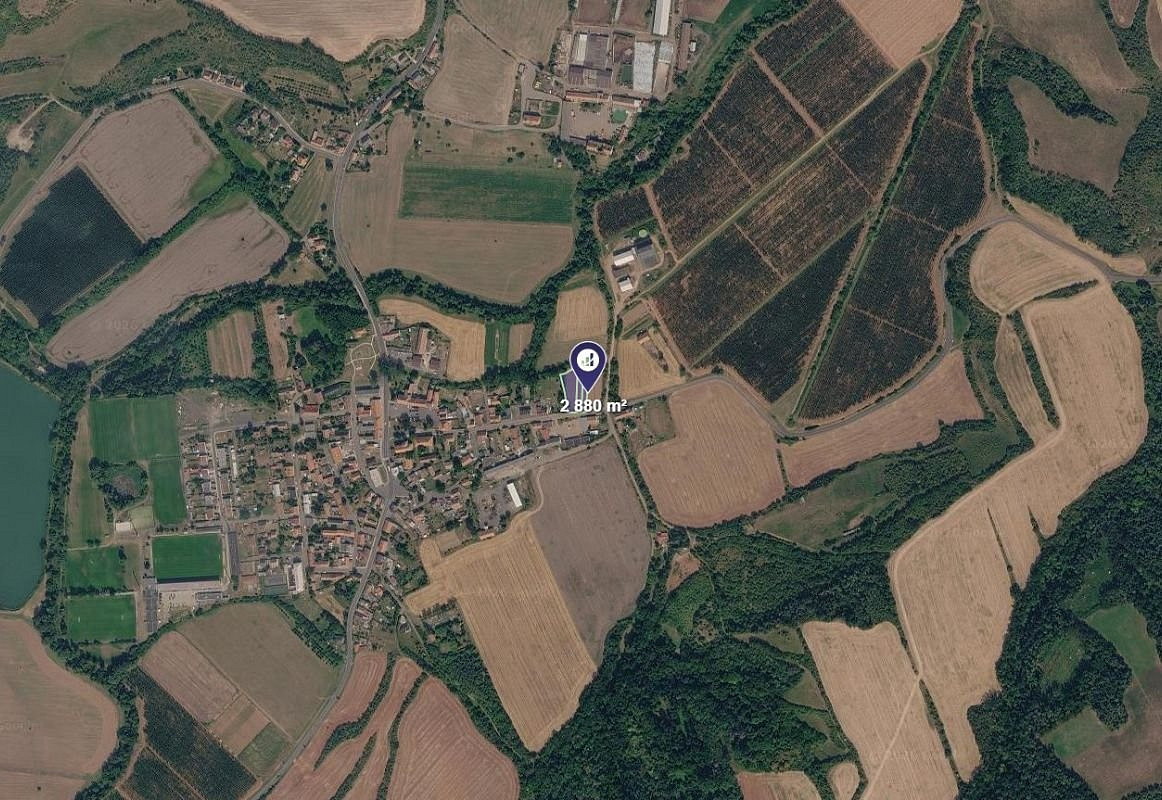 Prodej stavebního pozemku 2 880 m² – fotografie 2