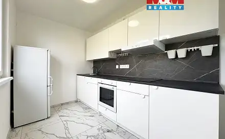 Pronájem bytu 2+1 58 m², Toužim - Kosmová, okres Karlovy Vary