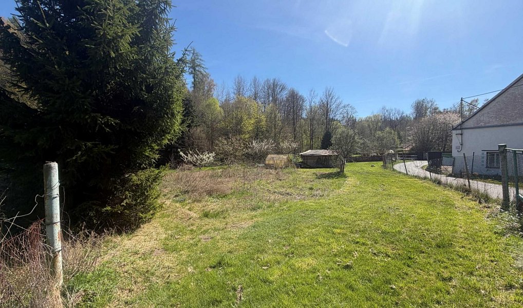 Prodej stavebního pozemku 1 320 m², Pacov – náhled fotky 3