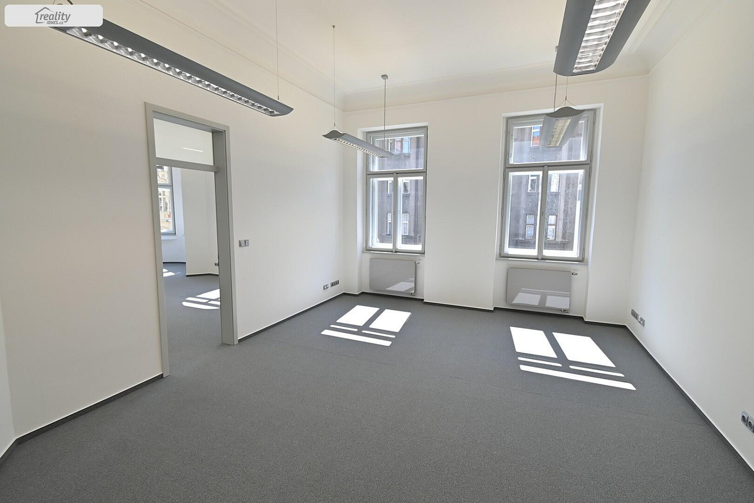 Pronájem kanceláře 147 m² – pohled 5