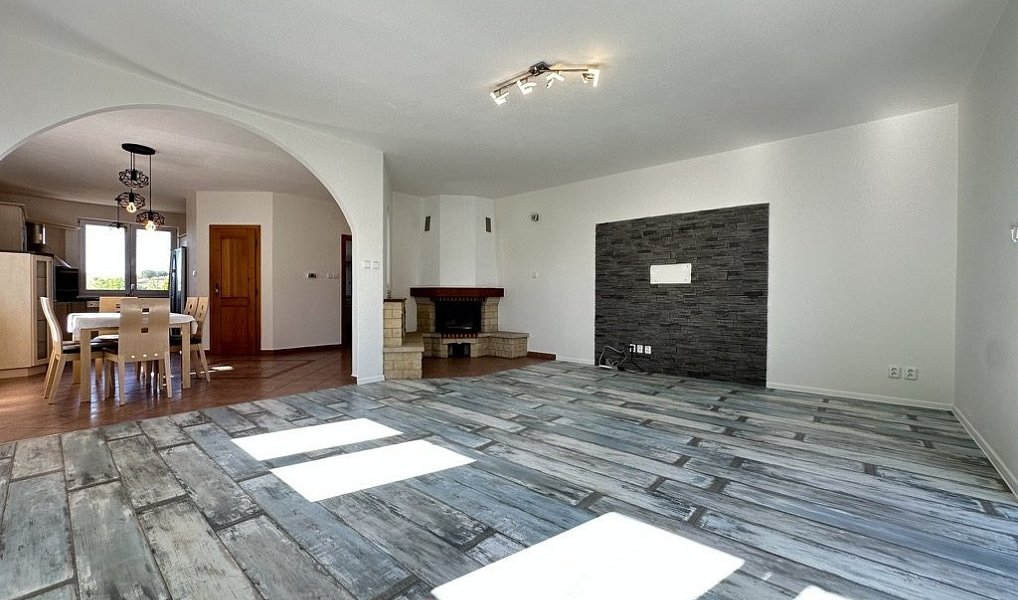 Pronájem domu 112 m² s pozemkem 482 m², Kuchařovice – náhled fotky 4