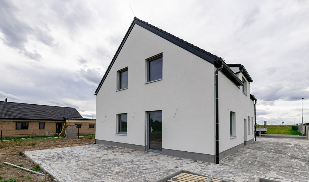 Prodej domu 166 m² s pozemkem 1 012 m², Lužná – náhled fotky 5