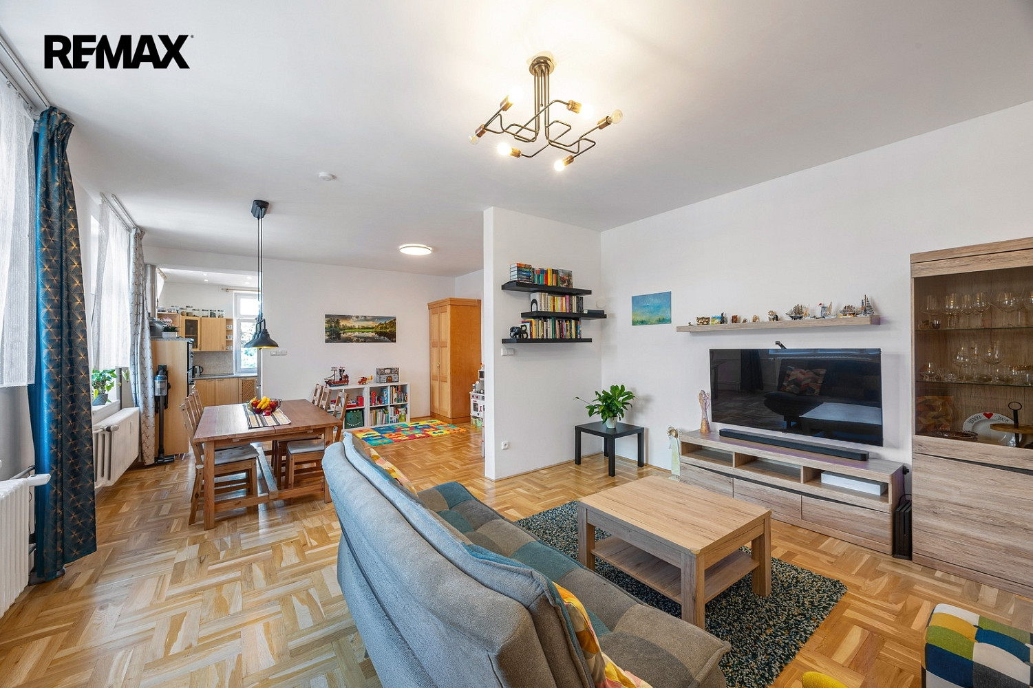 Prodej bytu atypického 152 m² — photo 3