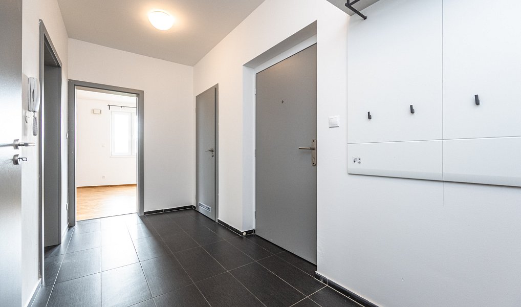 Pronájem bytu 3+kk 97 m², Praha – náhled fotky 11