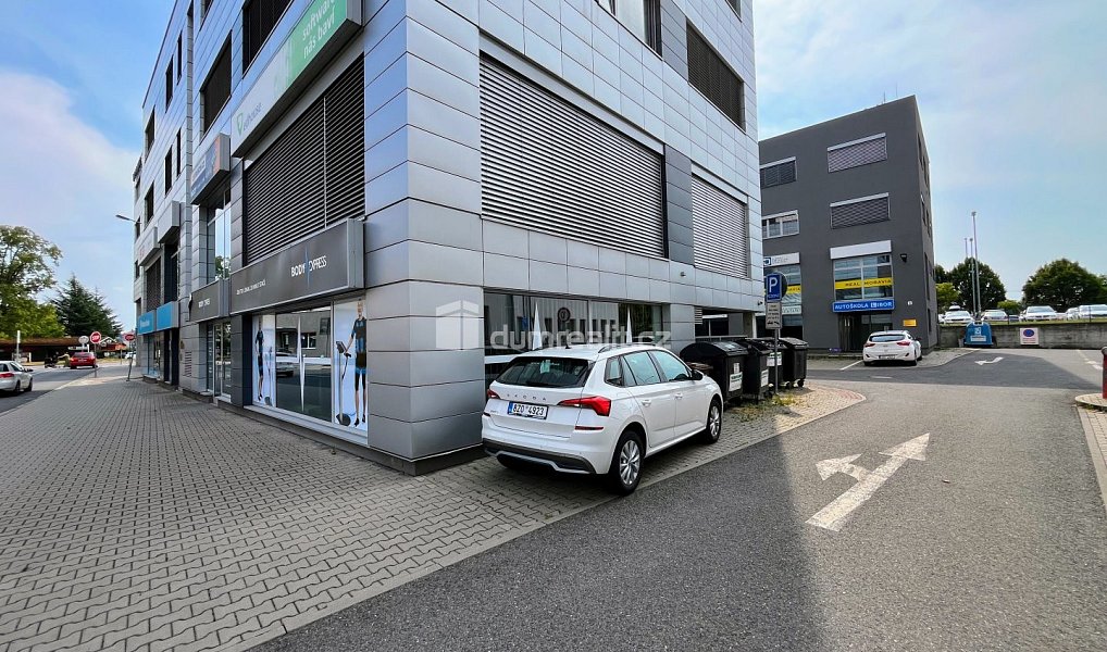 Pronájem obchodních prostor 78 m², Uherské Hradiště – náhled fotky 3