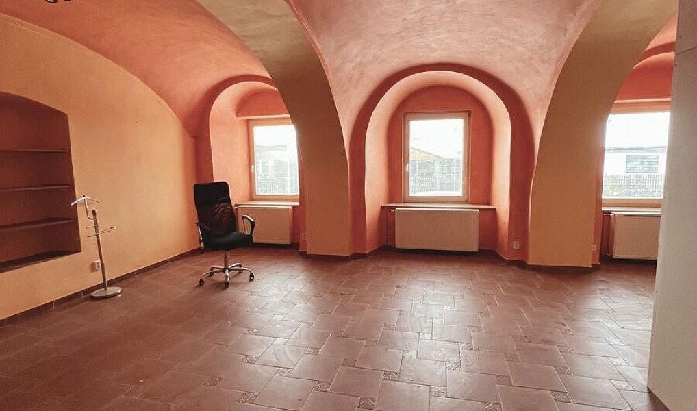 Prodej komerčního objektu (jiného typu) 344 m², Zaječice – náhled fotky 12