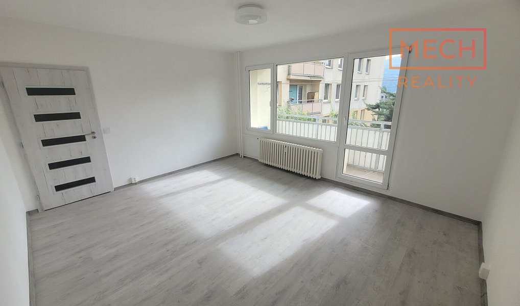 Pronájem bytu 3+1 66 m², Ústí nad Labem – náhled fotky 3