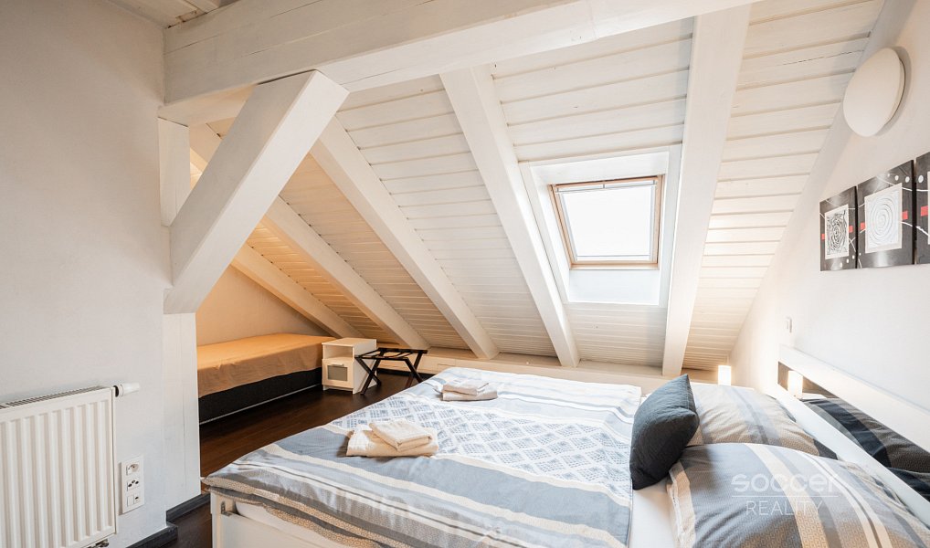 Pronájem bytu 3+kk 95 m², Praha – náhled fotky 12