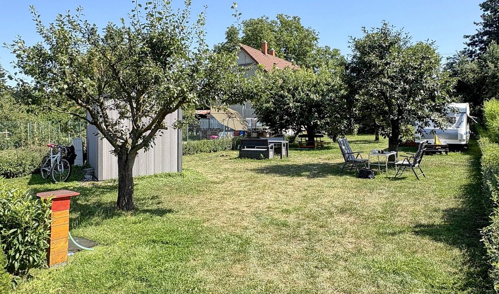 Prodej stavebního pozemku 683 m², Louny – náhled fotky 5