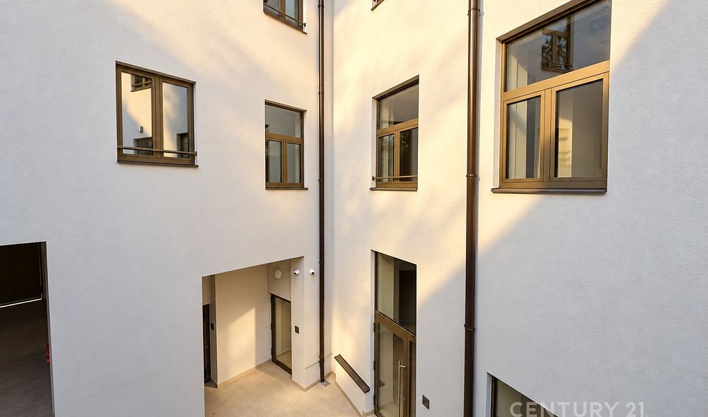 Prodej bytu 1+kk 15 m², Praha – náhled fotky 12