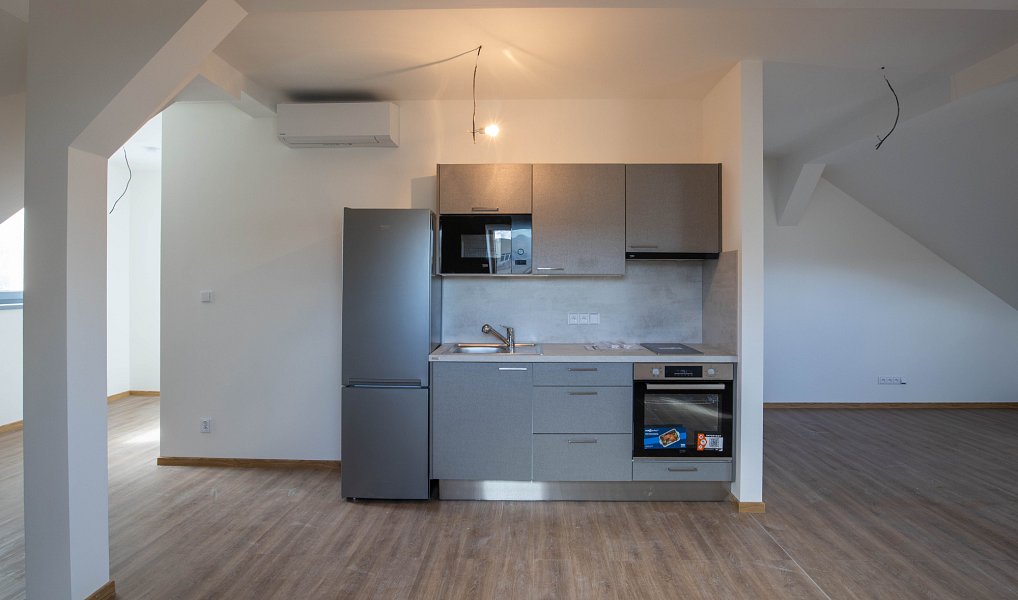 Pronájem nájemního domu, činžáku 63 m², Říčany – náhled fotky 27
