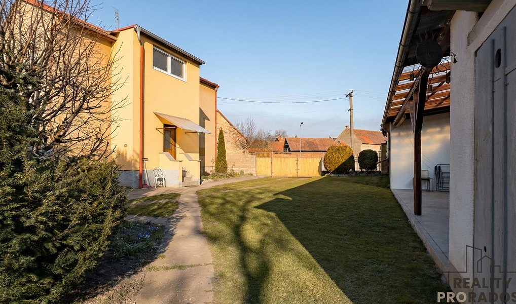Prodej domu 200 m² s pozemkem 1 688 m², Plzeň – náhled fotky 5