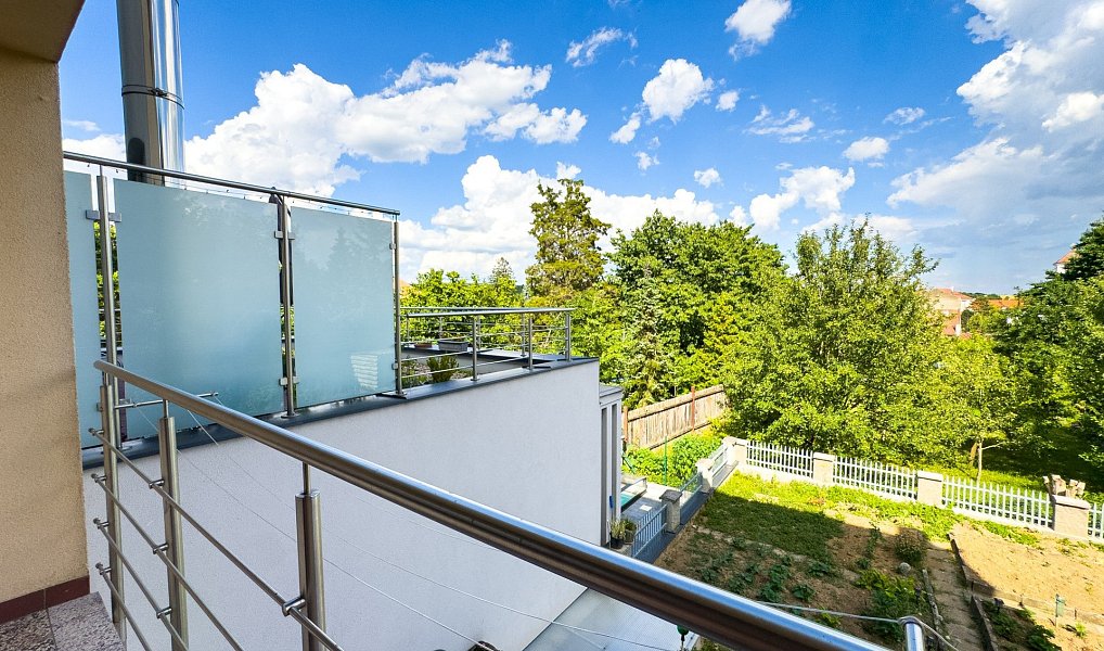 Prodej domu 245 m² s pozemkem 390 m², Brno – náhled fotky 33