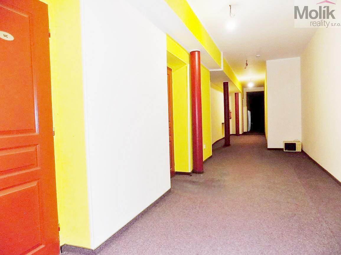 Prodej výrobních prostor 333 m² – fotografie 5