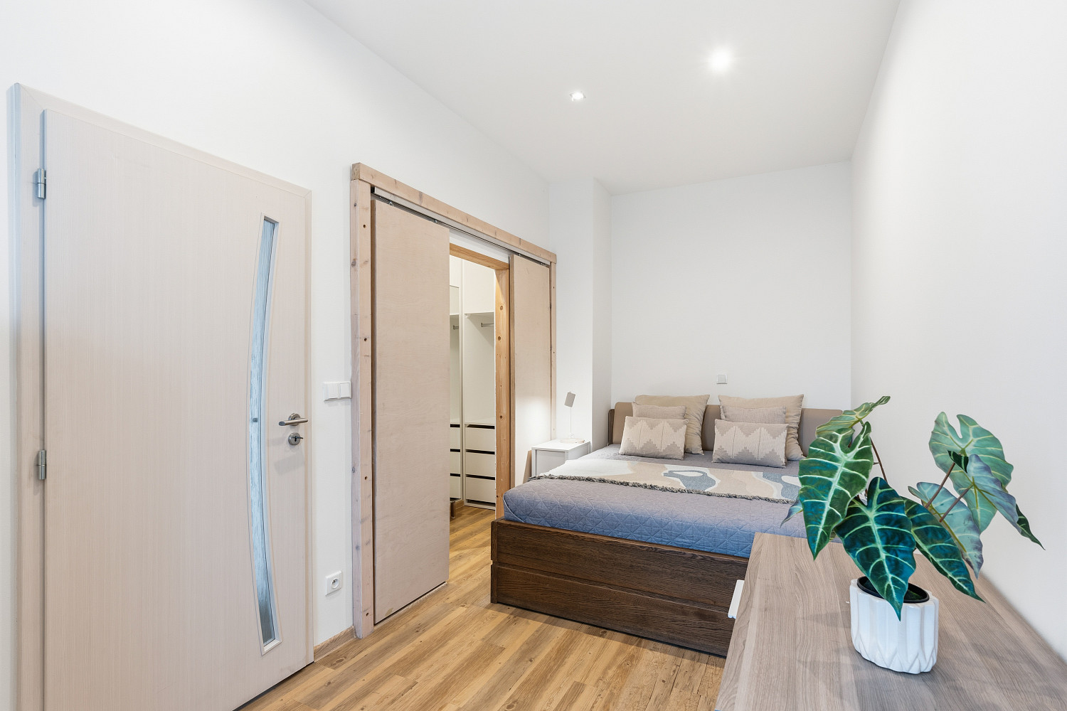 Pronájem bytu 2+kk 47 m² – fotografie 4