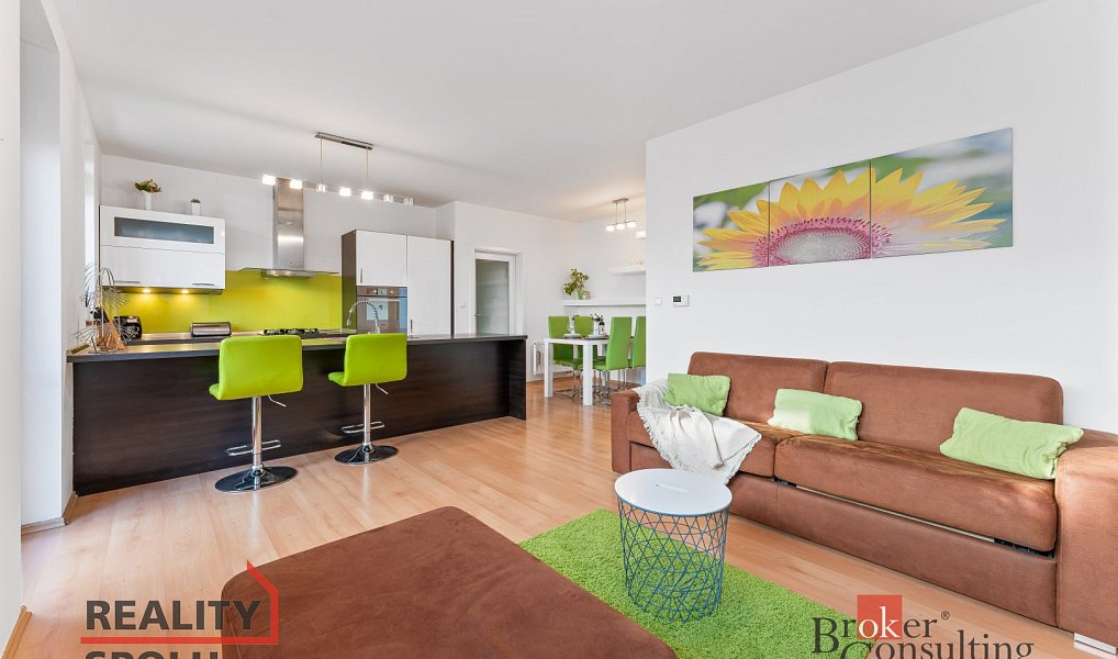 Pronájem bytu 3+kk, 75 m², Praha-východ, Zeleneč
