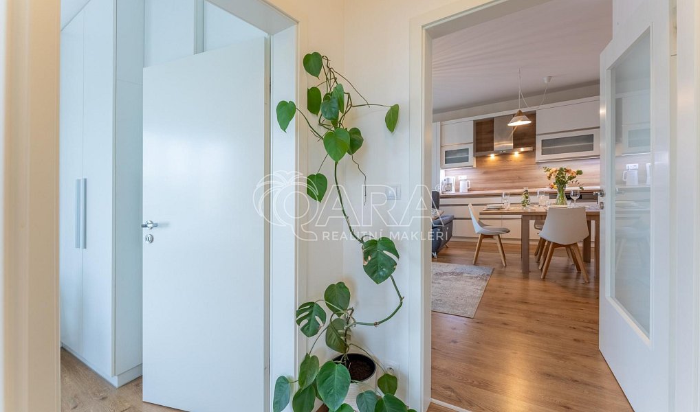Prodej bytu 3+kk 79 m², Praha – náhled fotky 14