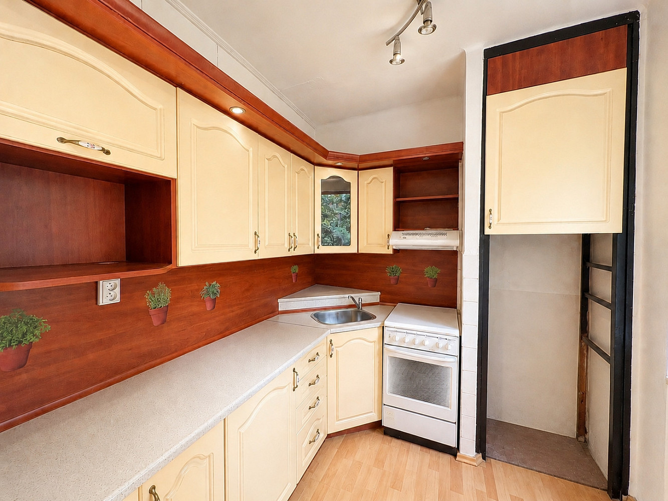 Prodej bytu 3+1 61 m² – pohled 4