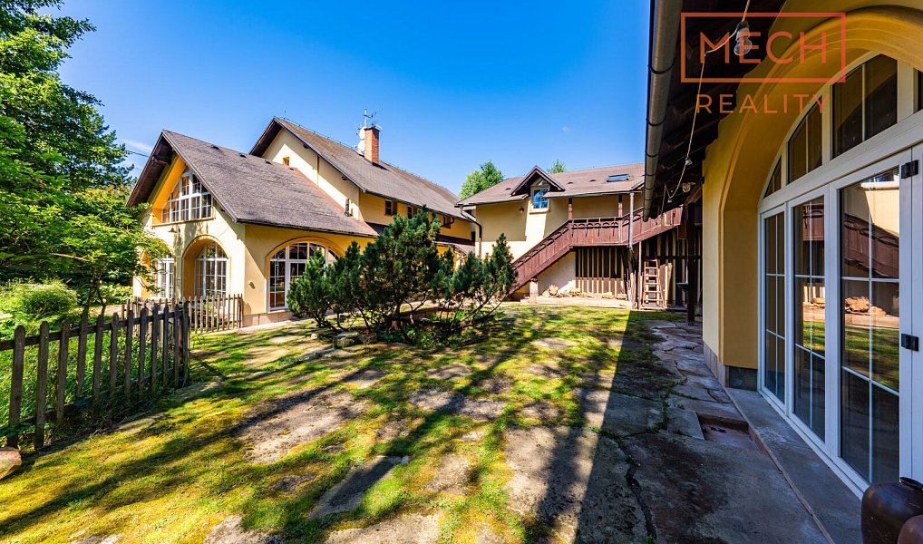 Prodej domu 280 m² s pozemkem 603 m², Svijanský Újezd – náhled fotky 8