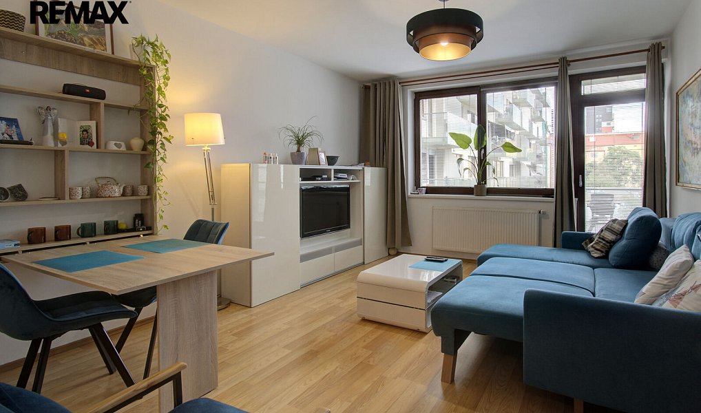 Prodej bytu 2+kk 54 m², Praha – náhled fotky 3