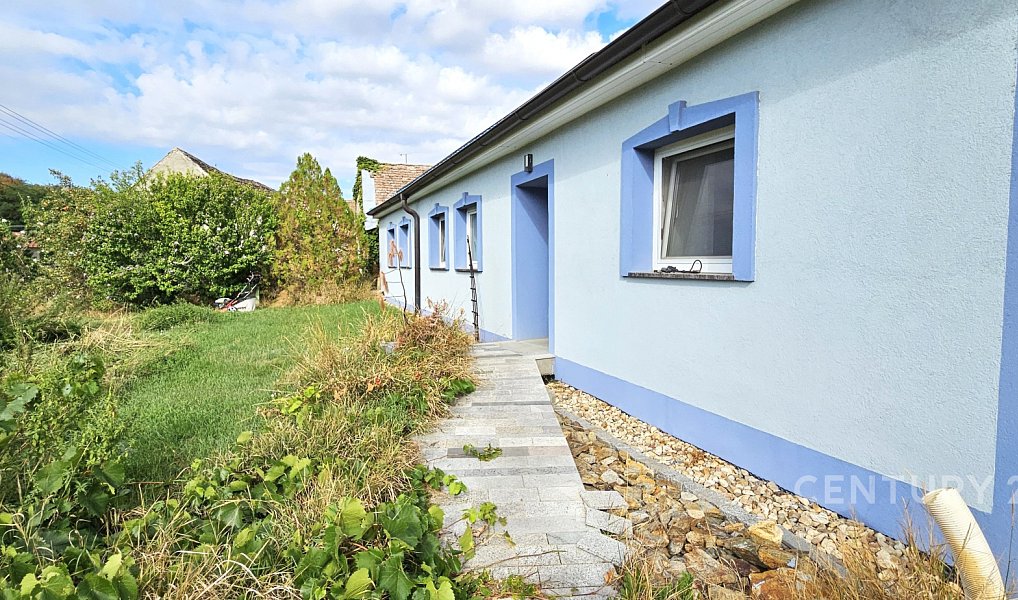 Prodej domu 150 m² s pozemkem 1 734 m², Morašice – náhled fotky 2