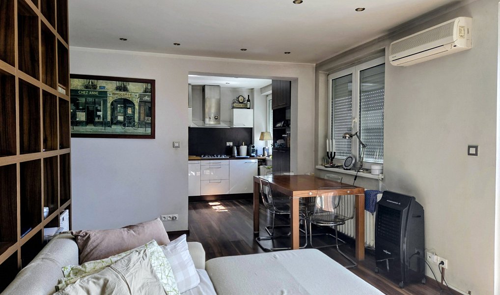 Prodej bytu 3+kk 73 m², Praha – náhled fotky 2