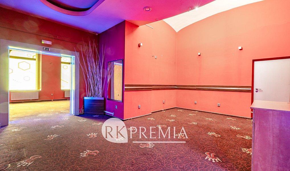 Pronájem obchodních prostor 130 m², Teplice – náhled fotky 5