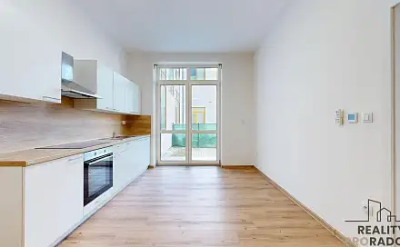 Prodej bytu 3+kk 123 m², Karlovo nám., Třebíč - Vnitřní Město