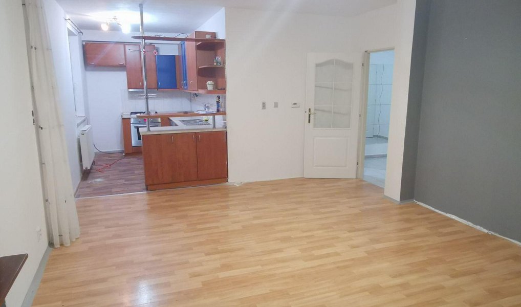 Pronájem bytu 2+kk 65 m², Tisová – náhled fotky 2