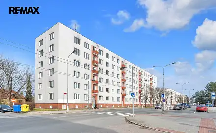 Pronájem bytu 2+1 55 m², třída SNP, Hradec Králové - Slezské Předměstí