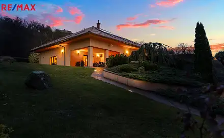 Prodej domu 285 m² s pozemkem 1 501 m², Miřejovice, okres Litoměřice