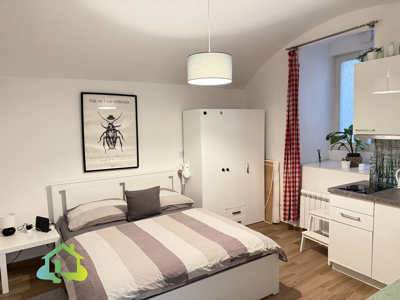 Pronájem bytu 1+kk 25 m² — photo 3