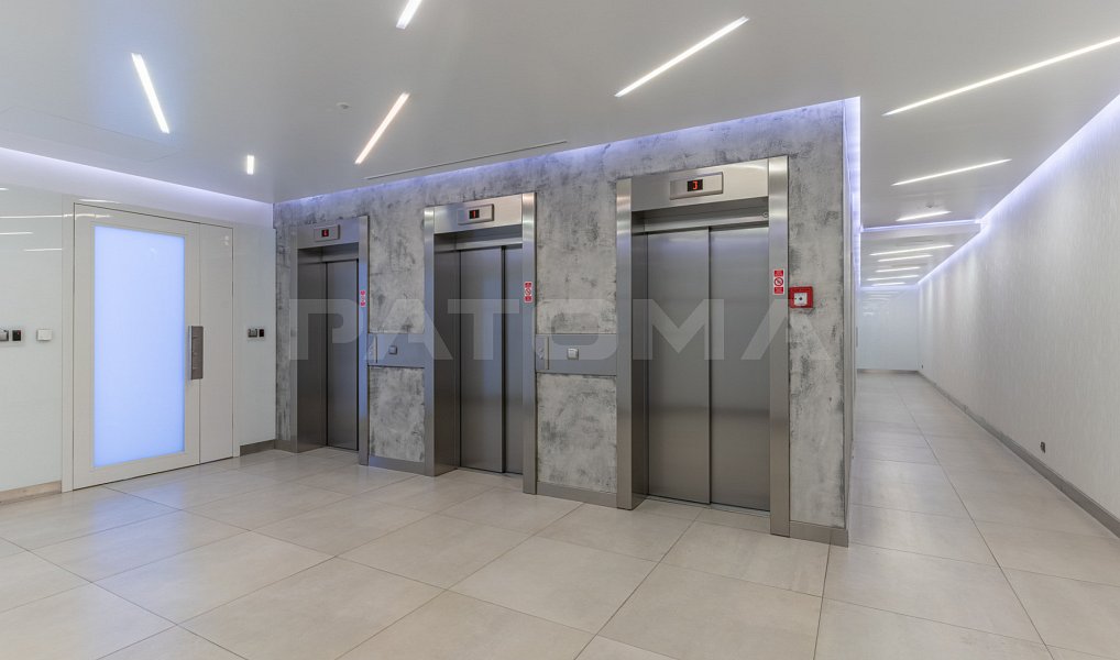 Pronájem kanceláře 674 m², Praha – náhled fotky 16