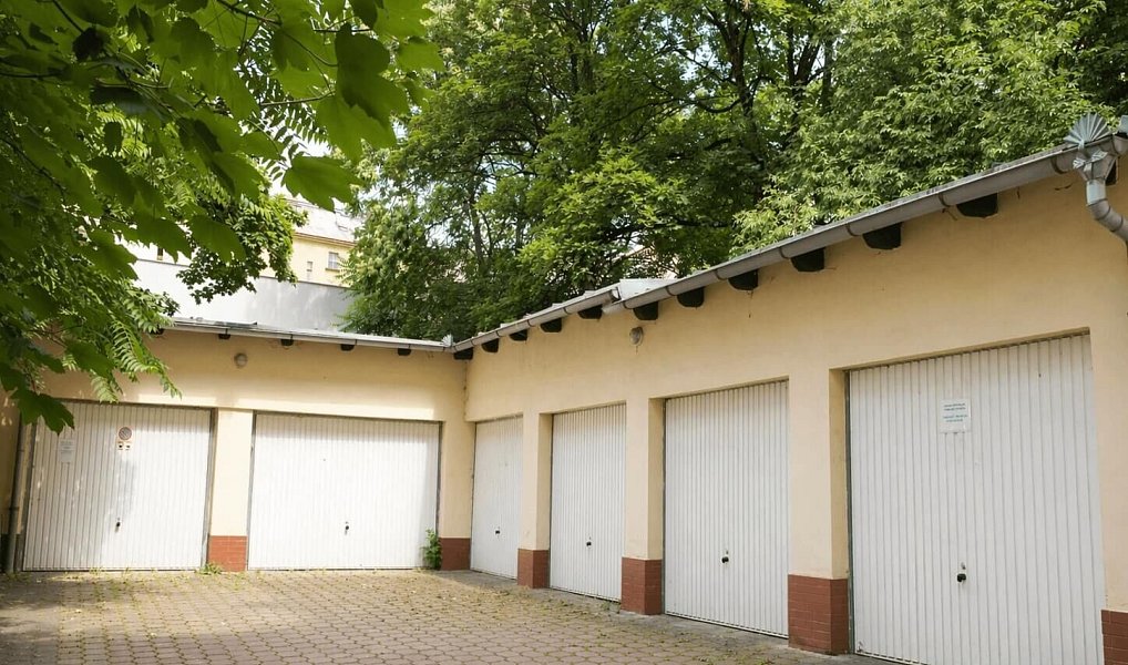 Prodej samostatné garáže 17 m2 Praha 2, Wenzigova, Praha – náhled fotky 3