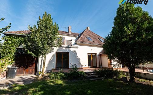 Prodej domu 198 m² s pozemkem 378 m², Zahradní, Lysá nad Labem, okres Nymburk