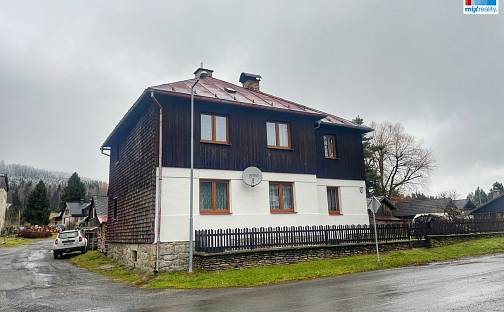 Prodej domu 215 m² s pozemkem 1 002 m², Srní, okres Klatovy