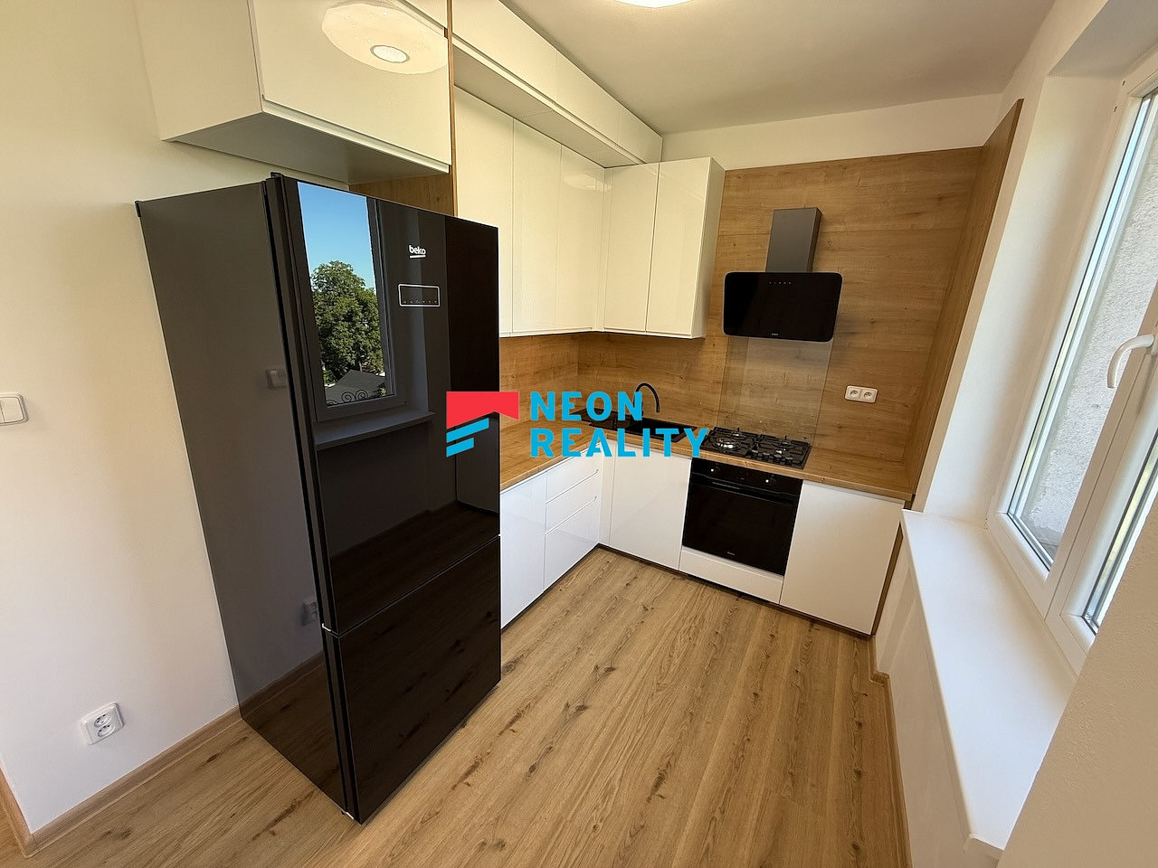 Pronájem bytu 3+kk 64 m²