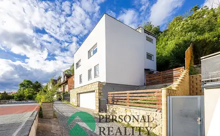 Prodej domu 306 m² s pozemkem 343 m², Na Kopanici, Chrudim - Chrudim II