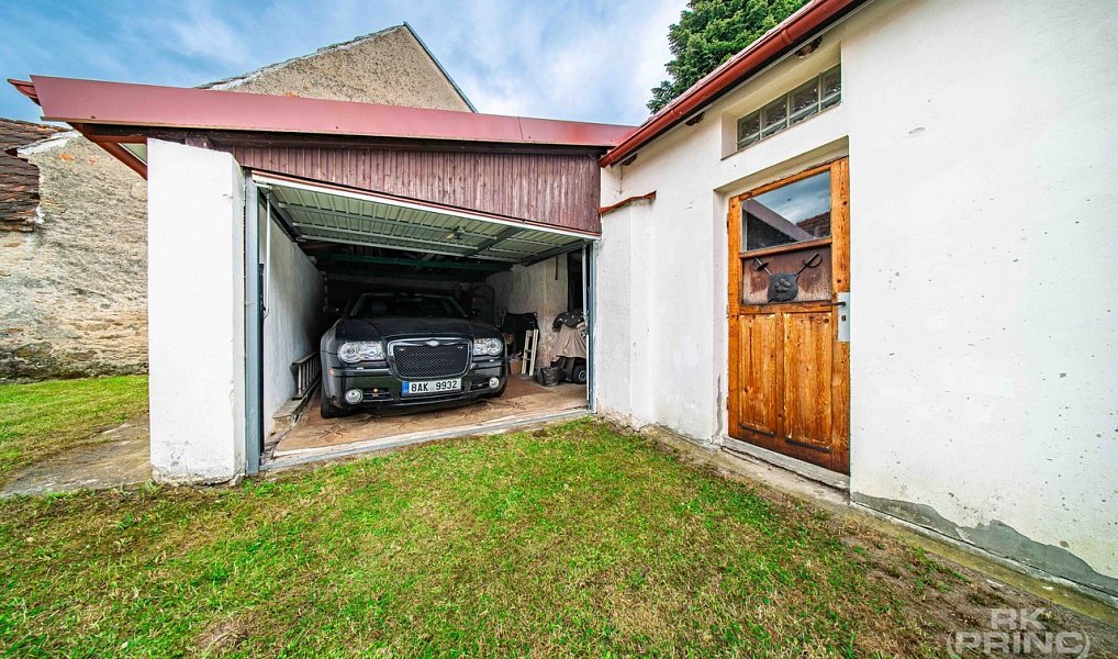 Prodej domu 350 m² s pozemkem 1 295 m², Velký Bor – náhled fotky 3