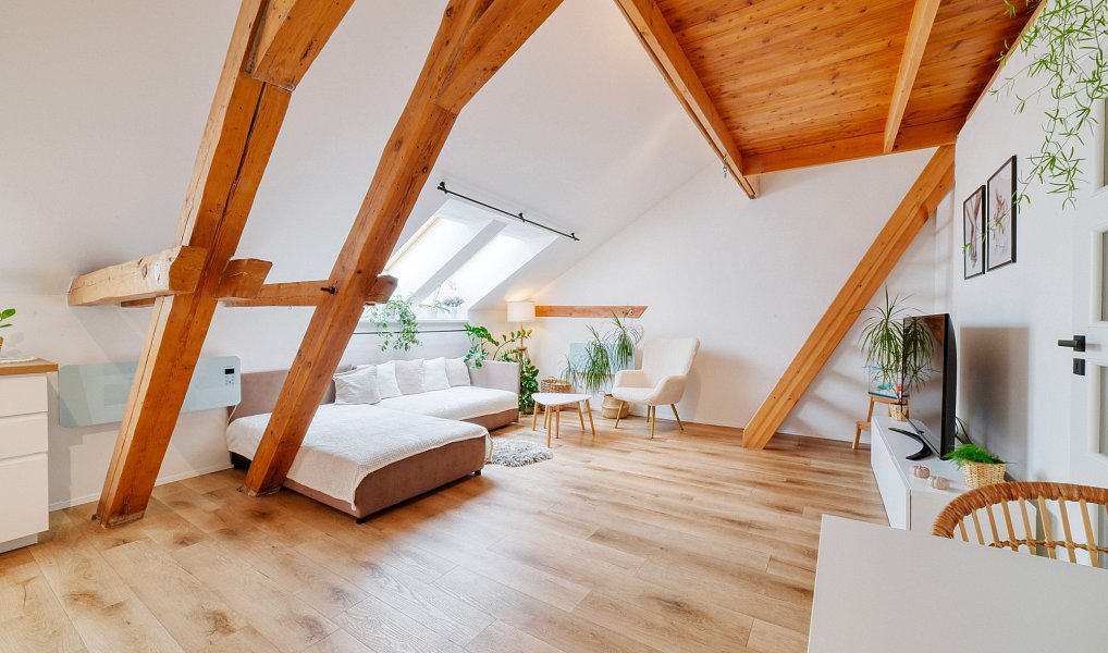 Pronájem bytu 1+1 39 m², Cheb – náhled fotky 9