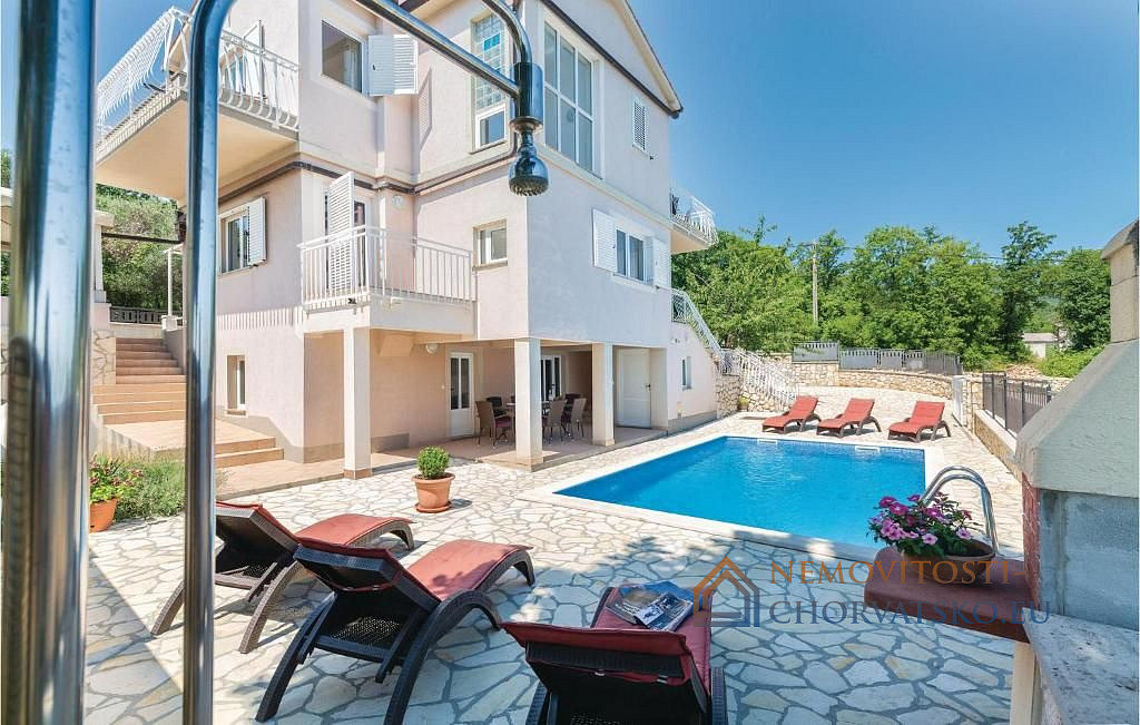 Prodej domu 181 m² s pozemkem 500 m² - Widok 6